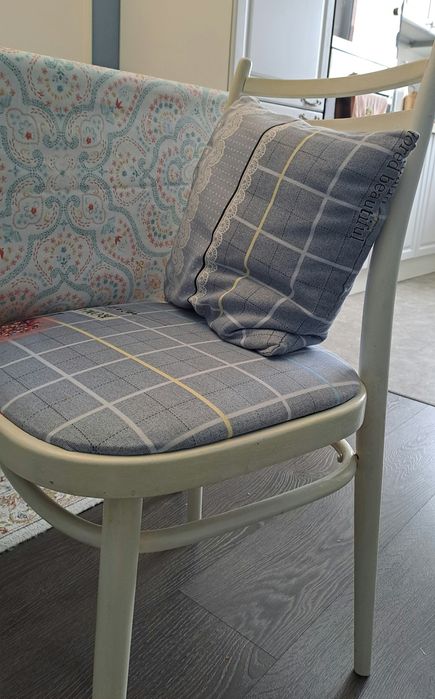 Продам Стол стулья