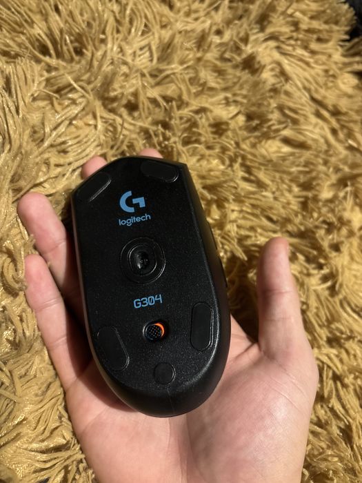 Mouse Logitech G304 noi