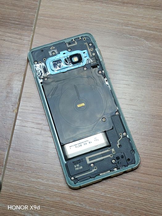 Продам Samsung s20 ultra и Samsung s10e