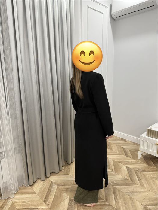 Чёрное длинное пальто Loreta