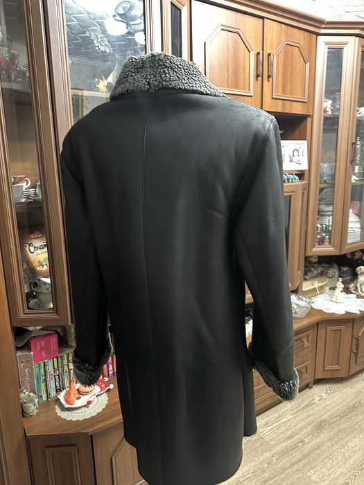 Продам мужскую дубленку