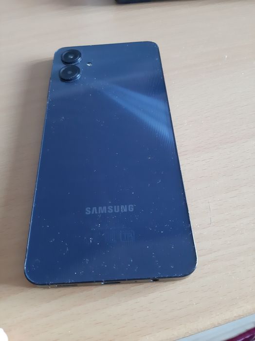 Продам телефон galaxy a06
