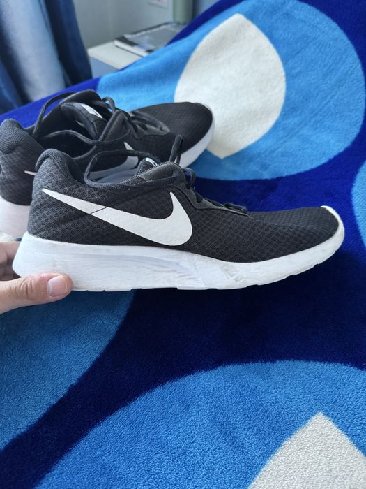 Vând Nike Tanjun 47