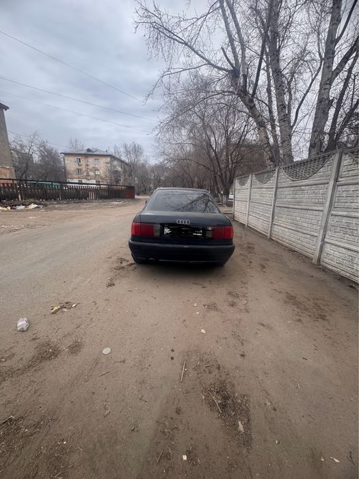 Продам Audi 80 1992 г.