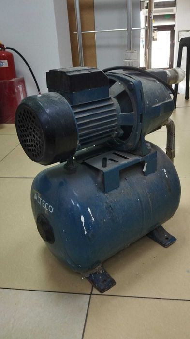 Вакуумный насос Alteco BH 1500, Астана ул Женис 24, лот 102/0006