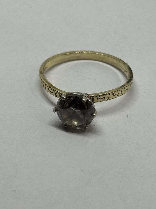 златен дамски пръстен 1.82гр 14к 585