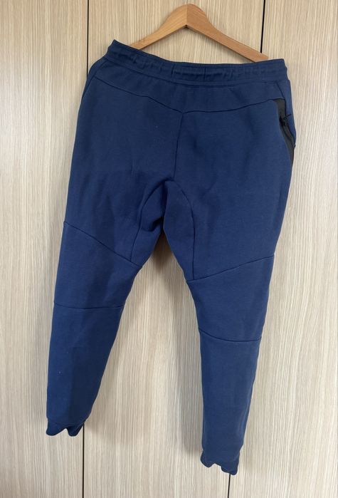 Nike Tech Fleece Мъжко Долнище Анцуг Размер L