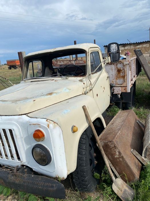 Продам газ 52 самосвал