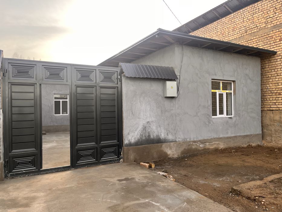 Uy sotiladi 3 xonalig