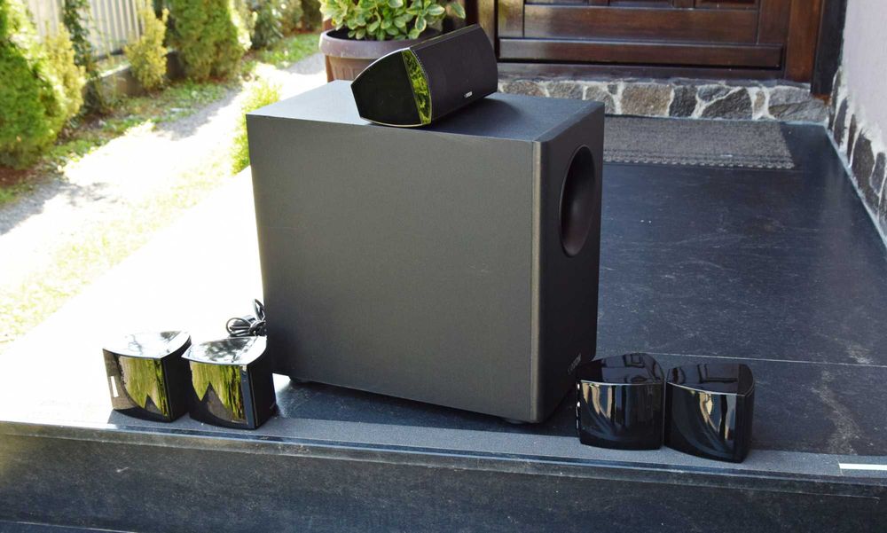 Sistem 5.1 Canton Movie 85 CX, subwoofer activ + 5 boxe
