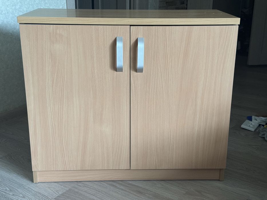 Продам шкафчик б/у