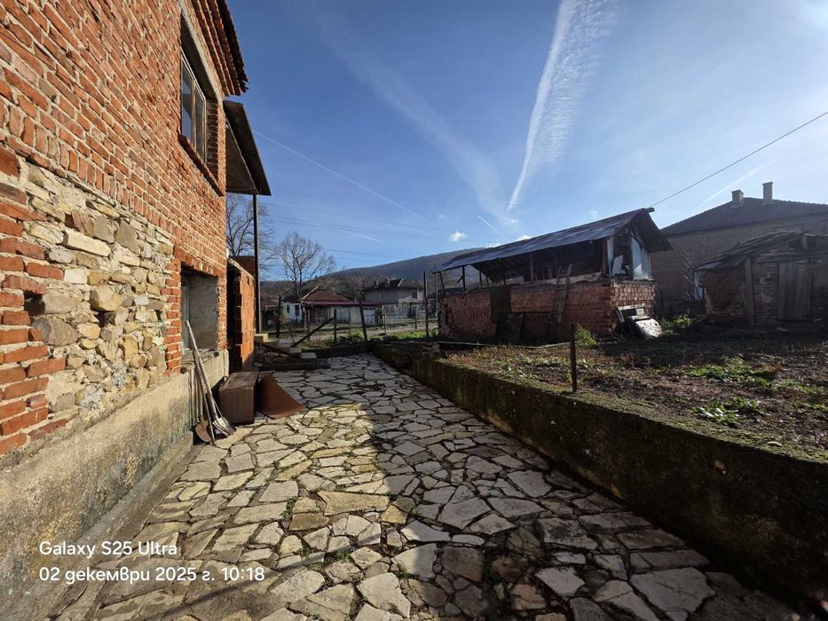 Продава се Къща в с. Бяла, Област Сливен - 140 кв.м за 200 €/кв.м - Снимка #5