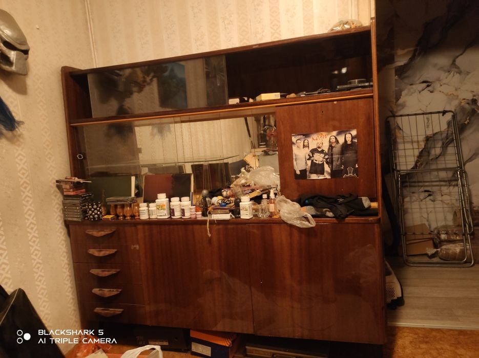 Продам сервант или обмен на что нибудь