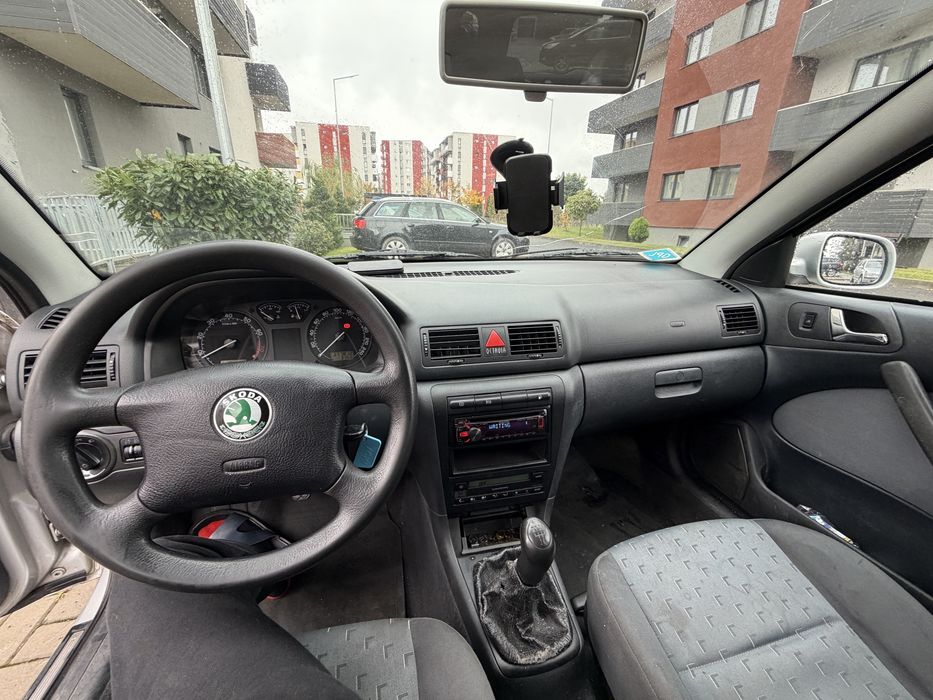 Vând Škoda Octavia 1 Combi 1.6 Benzină + GPL