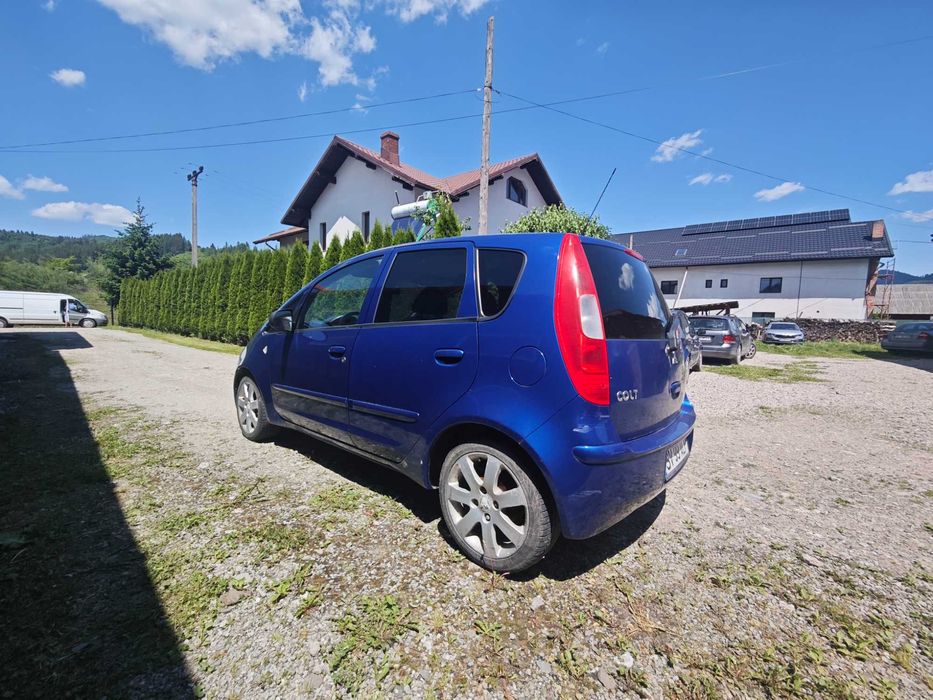 Vand Mitsubishi Colt, an fabricație 2006,  1.3 benzină