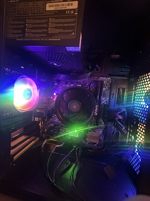 Pc gaming AMD Ryzen 5 16GB Ram 128GB SSD