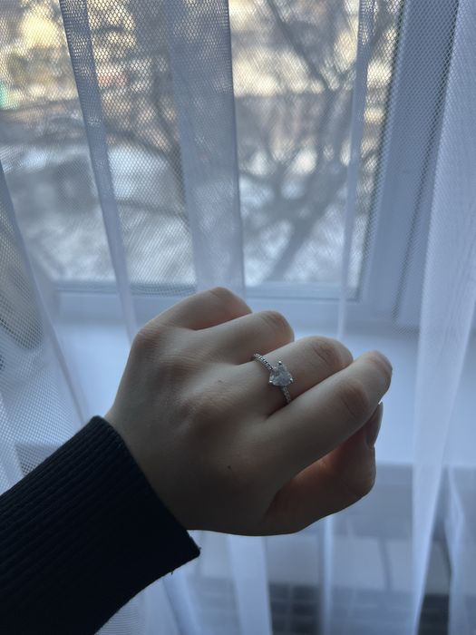 Кольцо серебренное в форме сердца