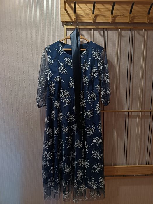 Платье красивое..