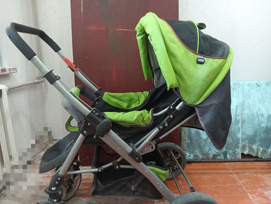 Каляска , большая.