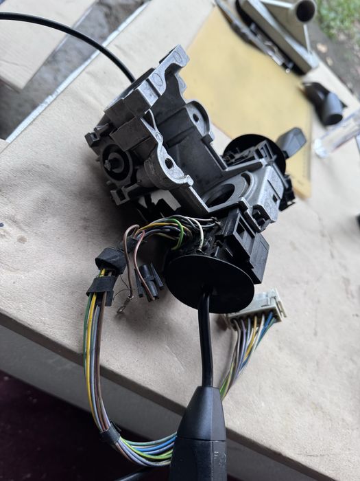 Замок зажигания bmw e36,34