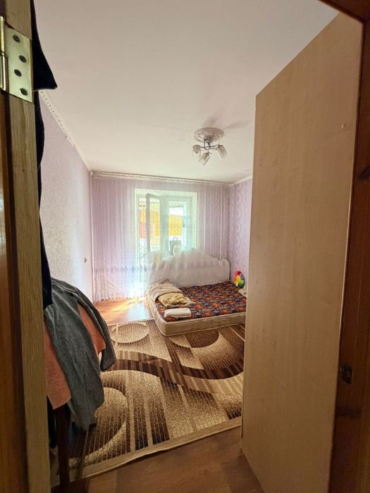 Сдается 2 ком кв в 4 мик