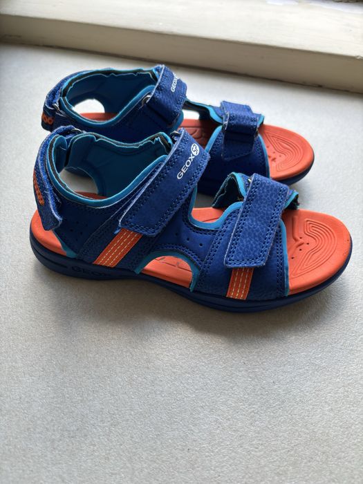 Детски сандалети Geox