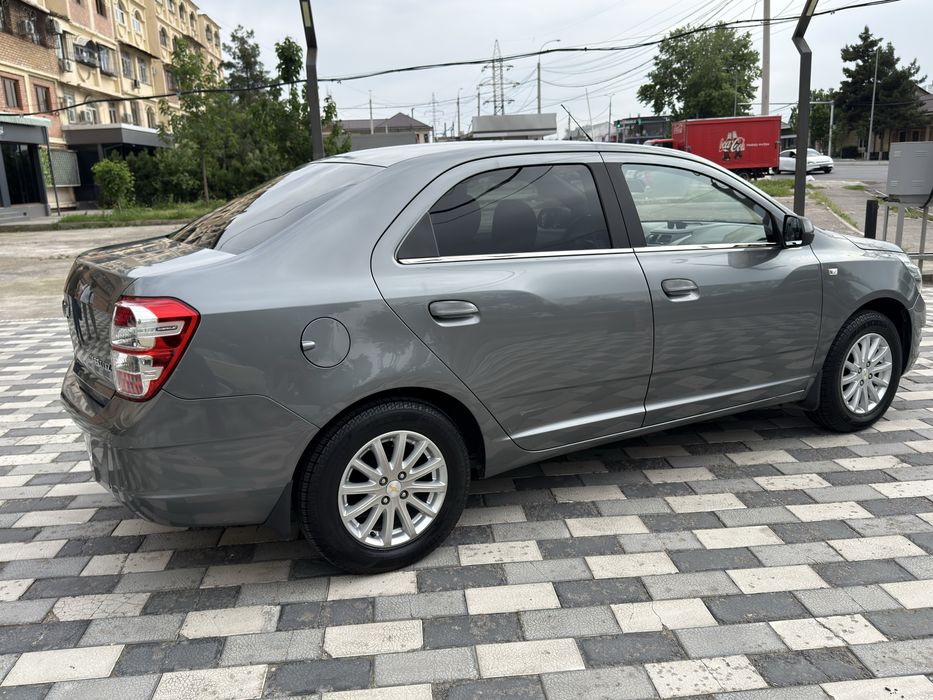 Chevrolet Cobalt 2015 — 2