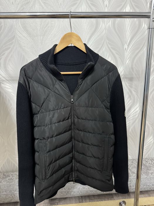 Куртка moncler в хорошем состоянии