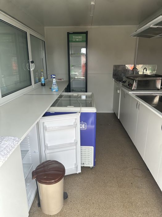 Rulota comerciala fast food