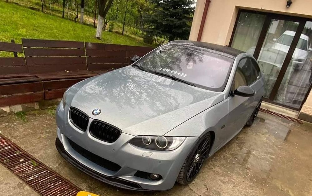 Prelungire lip spoiler bara fata BMW Seria 3 E92 E93 2007-2011 negru