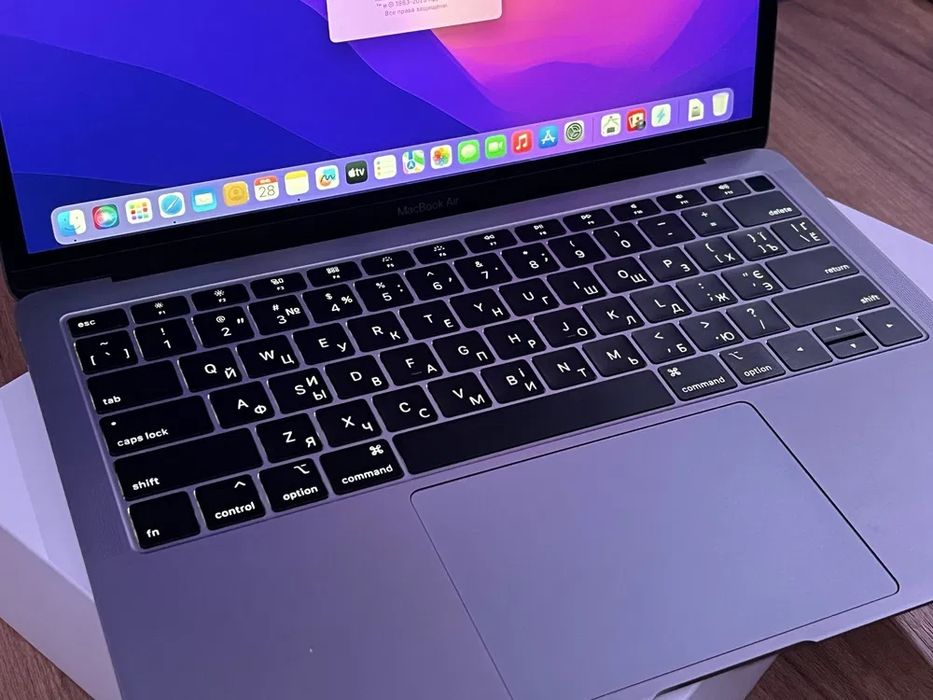 MacBook Air 2019 Core i5 Продам Макбук Эйр 2019