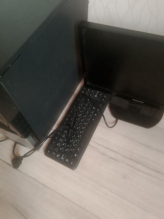 Компютер все рабочее состояние и программа уже есть