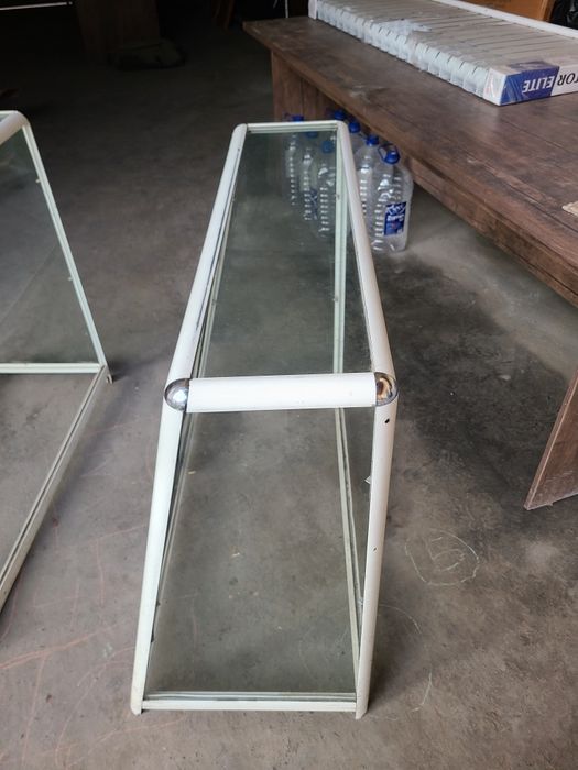 Продаются витрины