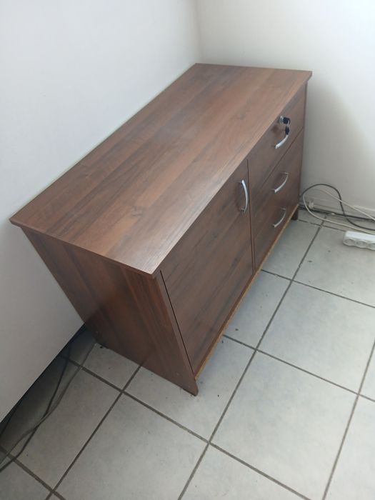 комплект офисной мебели