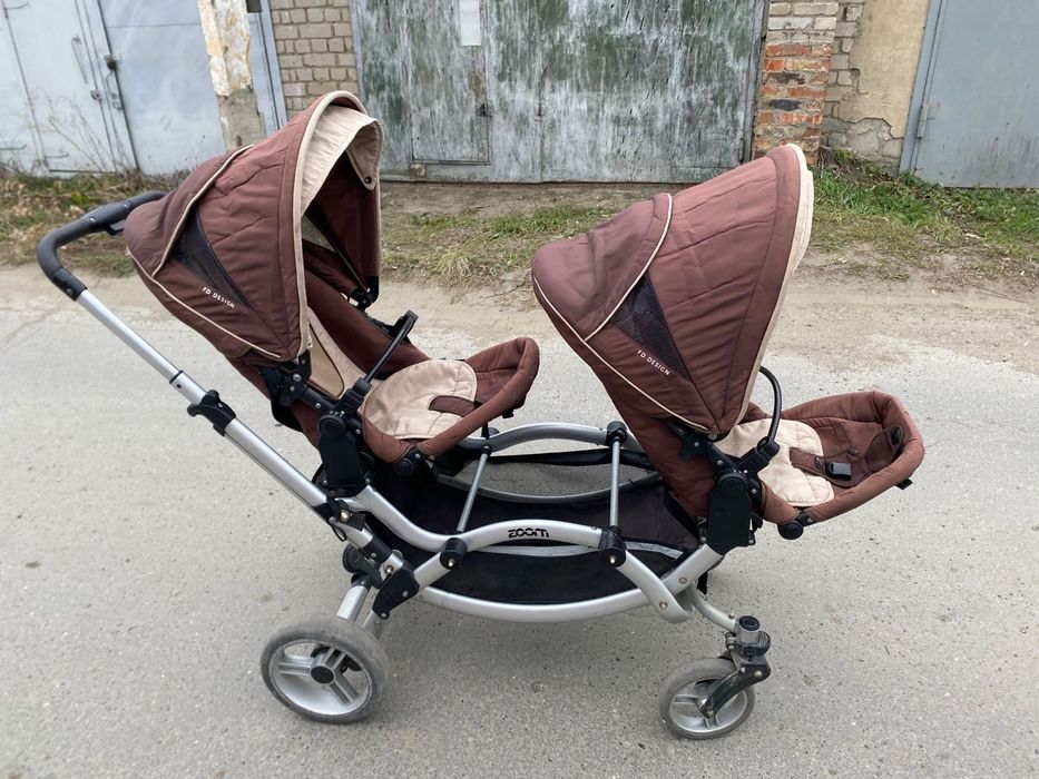 Коляска детская двойная