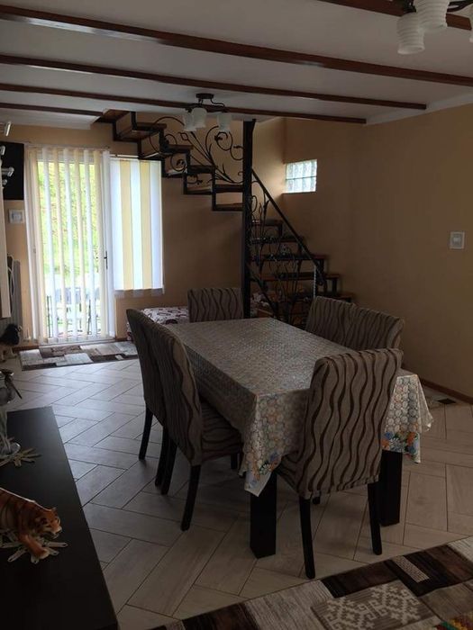 Vând proprietate/ case