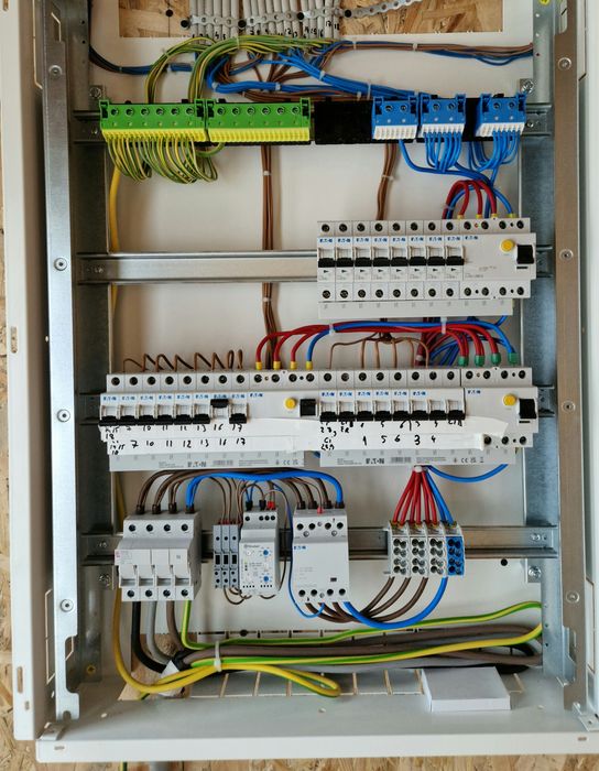 Instalatii electrice Electrician autorizat ANRE, PRAM, impamantare. Termoviziune