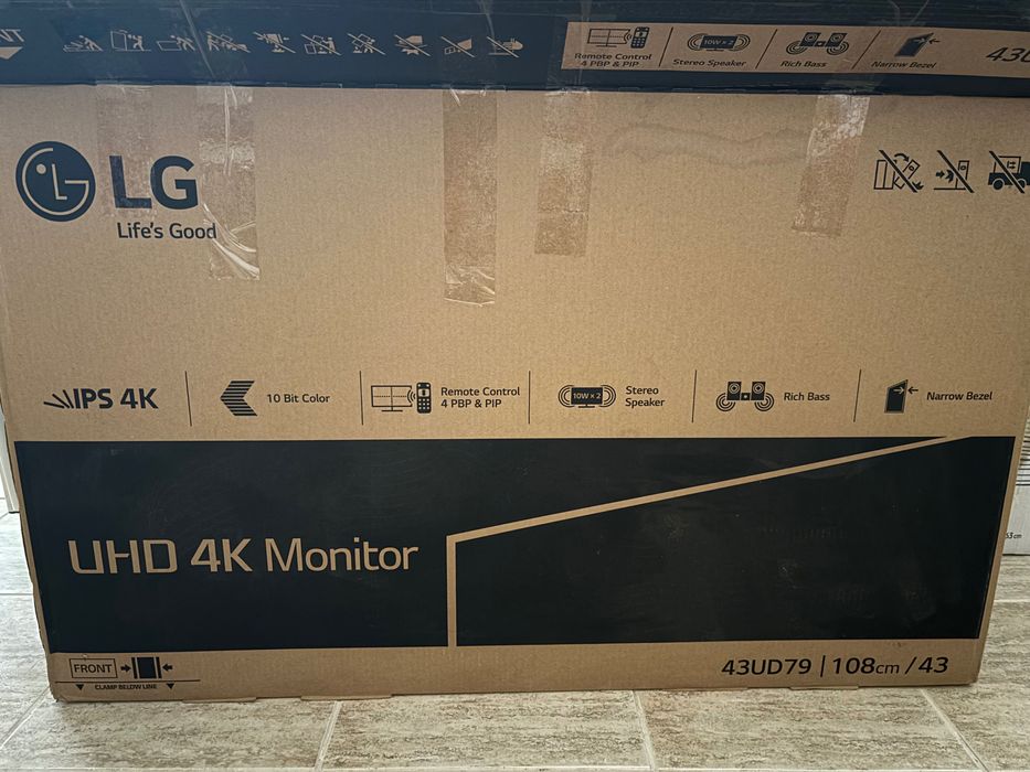LG 4K UHD IPS LED Monitor 43"