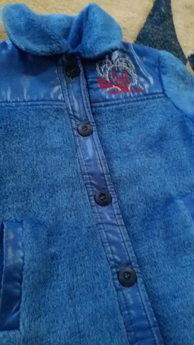 Пальто демисезонное на девочку.