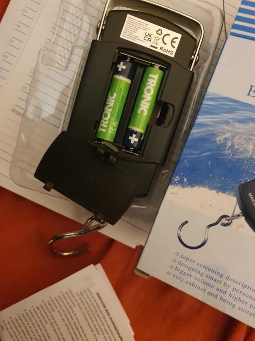 Cantar electronic portabil cu baterii