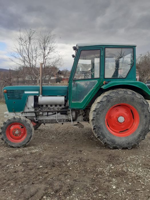 Tractor DEUTZ D8006