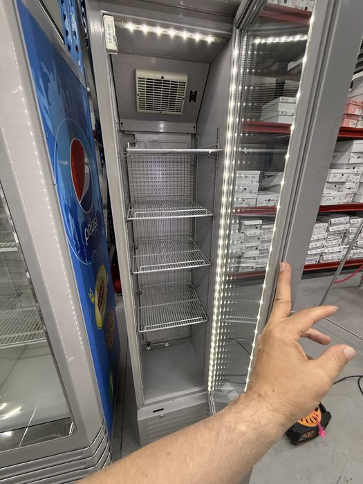 Vitrina Slim new model