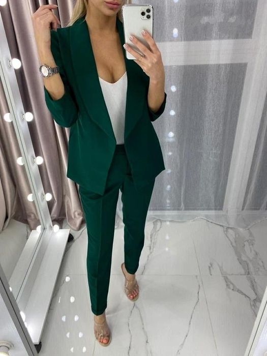 Костюм двойка хит сезона