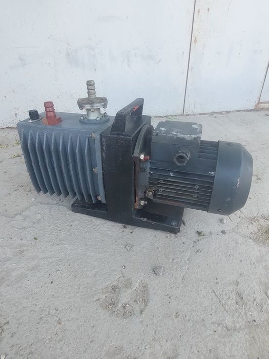 Вакуумный насос 2НВР-5ДМ