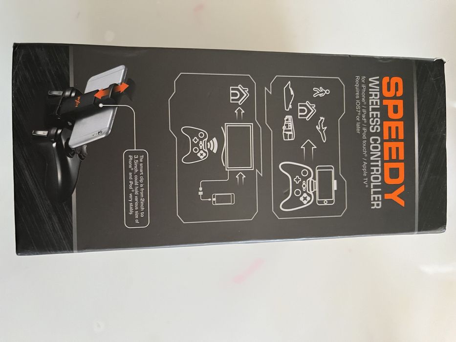 Wireless IOS game Controller