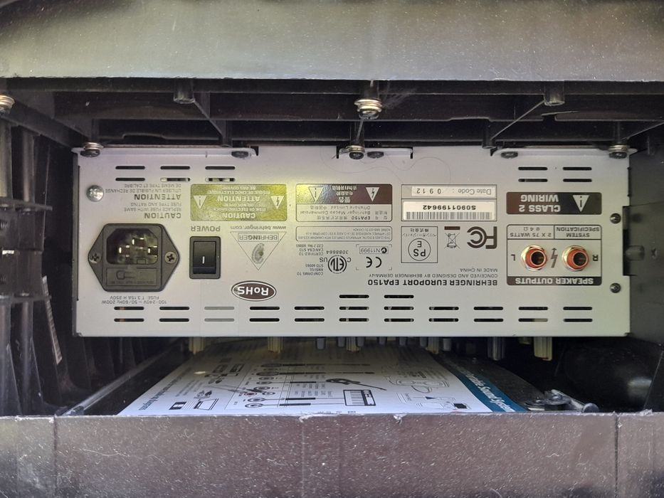 Mixer amplificat Behringer Europort EPA150 cu efecte Craiova • OLX.ro