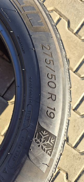 275 50 19 - 255 55 19  Michelin -  Porsche