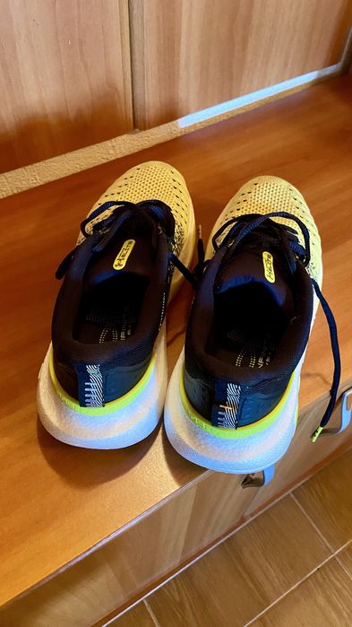 Under Armour Infinite Elite mar. 42,5