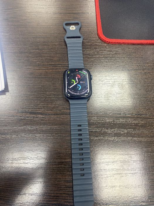 Apple Watch 7 series, 45 mm, черные