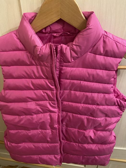 Безрукавка на девочку